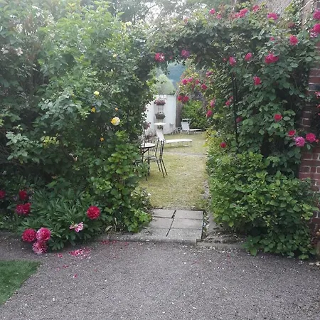 Gite Au Bord Du Lac Montville Exterior foto