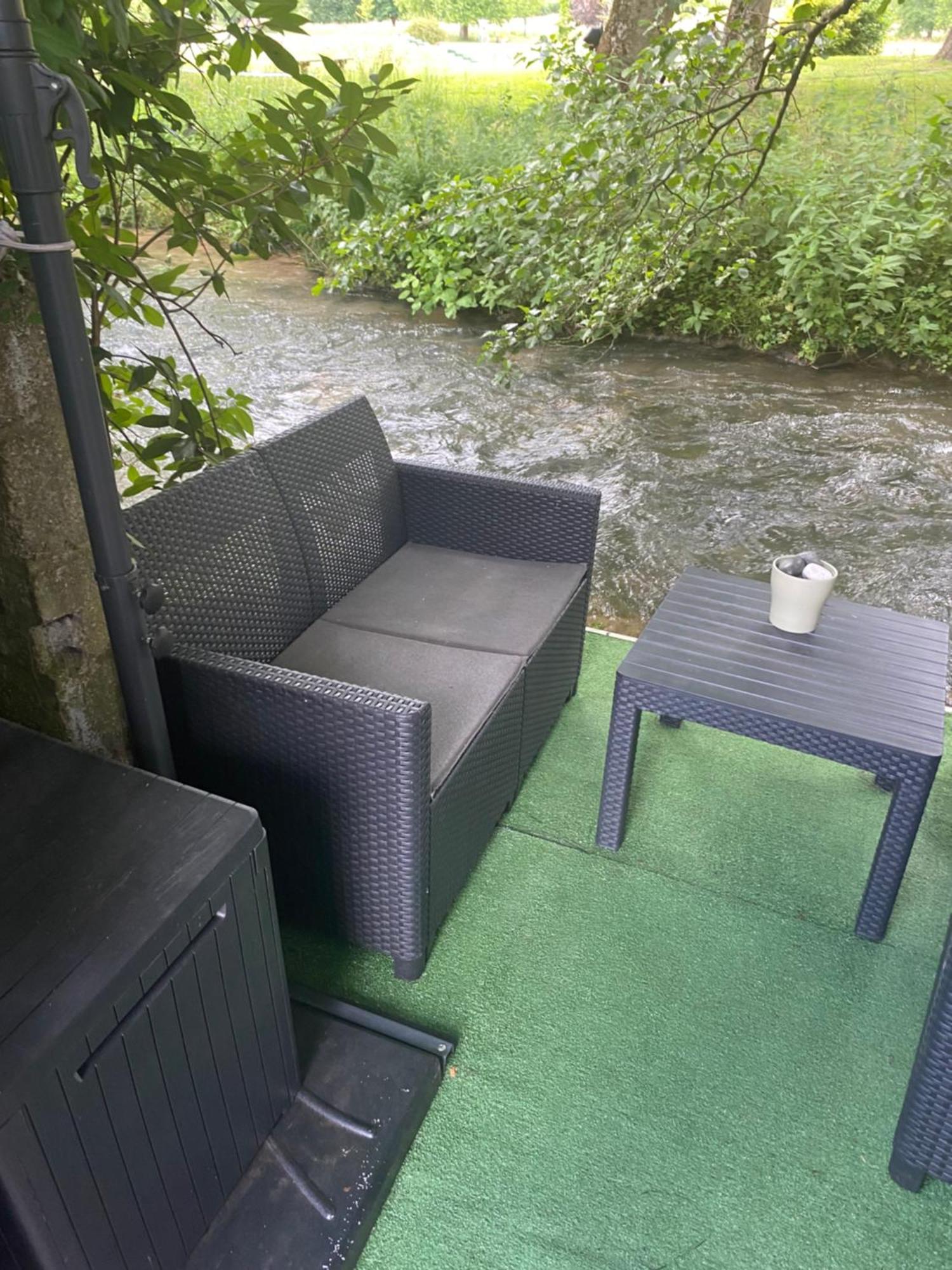 Au Bord Du Hébergement de vacances *